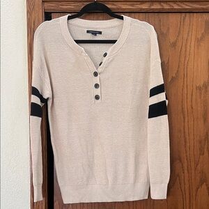 •AMERICAN EAGLE• long sleeve